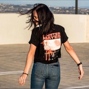 Cropped Hunter Hayes “The One That Got Away” Black Tee